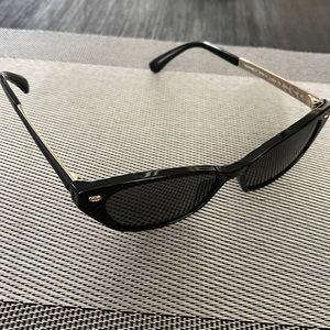 Chanel sunnies